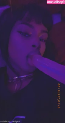 xxxsevn - Ugh oh   watch me play with my self  watch my Pussy throb  Btw no