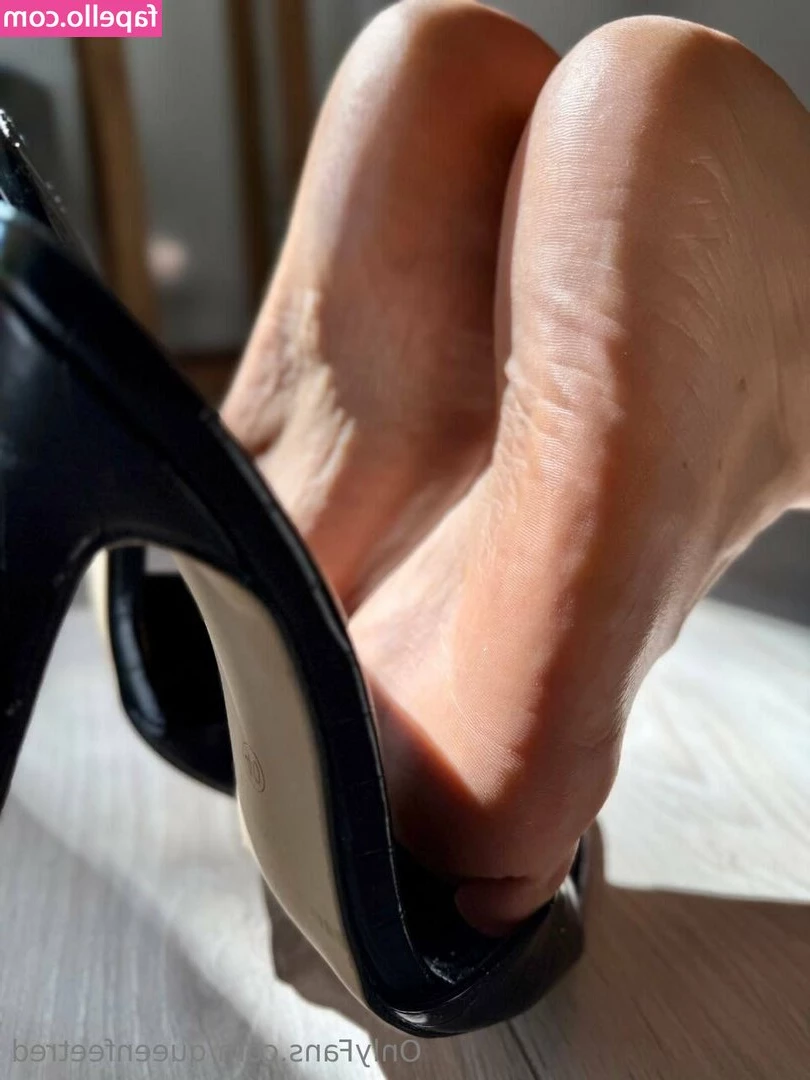 queenfeetred - 𝐓𝐈𝐏 𝐓𝐇𝐈𝐒 𝐂𝐀𝐌𝐏𝐀𝐈𝐆𝐍