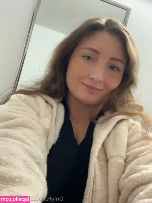shyalice - CUM WATCH THIS PHAT ASS HANG OFF MY NEW TUB 😋 WOULD”NT YOU LIKE