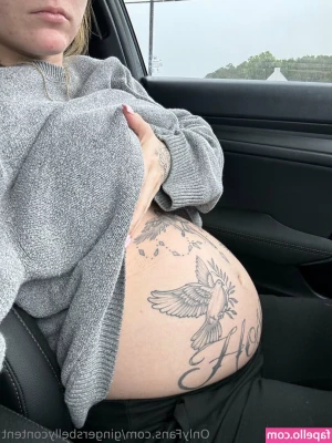 gingersbellycontent - do you like my skin  would you like to smell me  lick me       