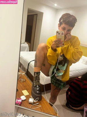lovelygia - Will be on chaturbate next month June  Stay tuned for that 🍑🍆