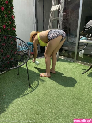 foxxxlifefree - carrrliii  carrrliii   Sexting  Dick Rating   Nudes  Videos  Fetishes