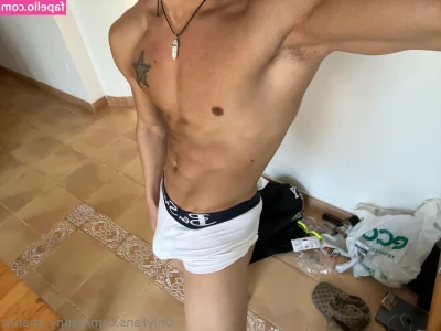 benny_shankz [ benny-shankz ] - Yummy Cummy <3