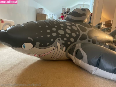 offsethorse - Inside a melon