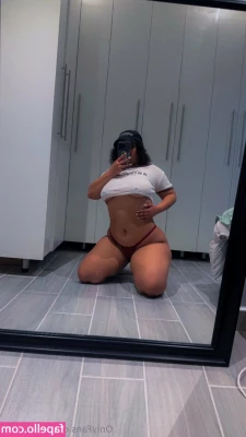 luvlennyx - Playing With My Ass