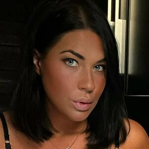 Eveline Neill
