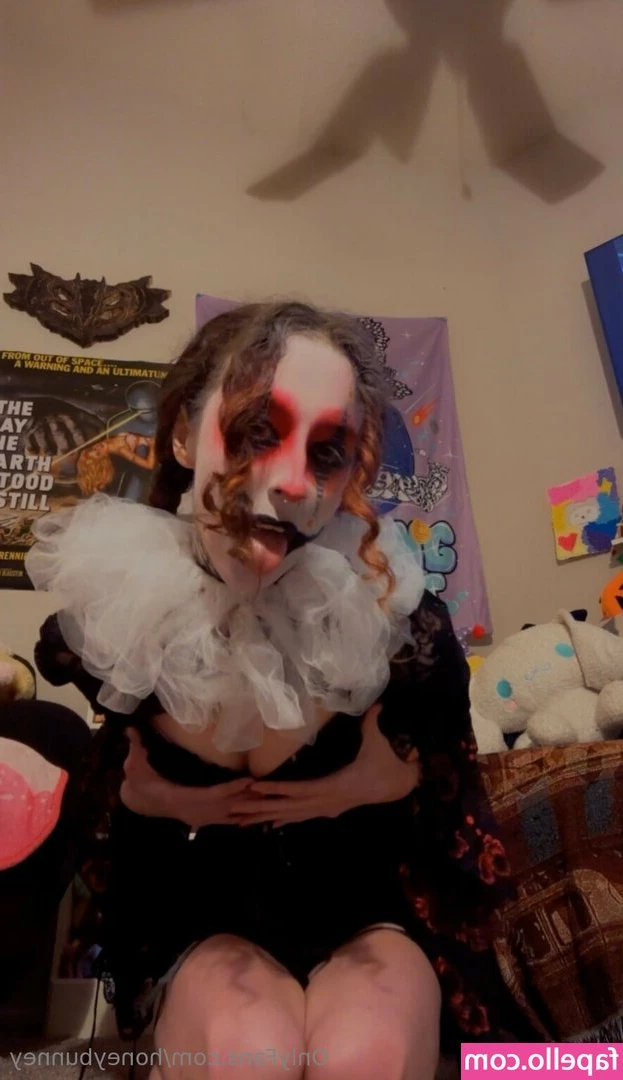 honeybunney - Good morning I think it’s time for some Harley Quinn ;3