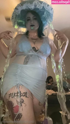 faethedeity - Imagine waking up to this view! 🥰