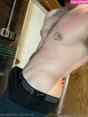 qevon - Will be posting up that free selfie set for you guys later in the
