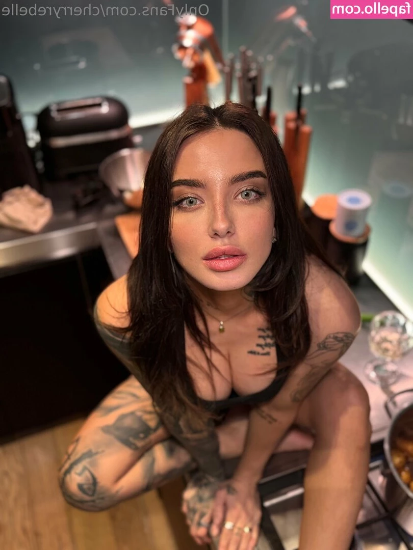 Cherryrebelle [ cherryrebelle-16 ] - Who’s gonna help me with round 2?😜 I’m always so horny
