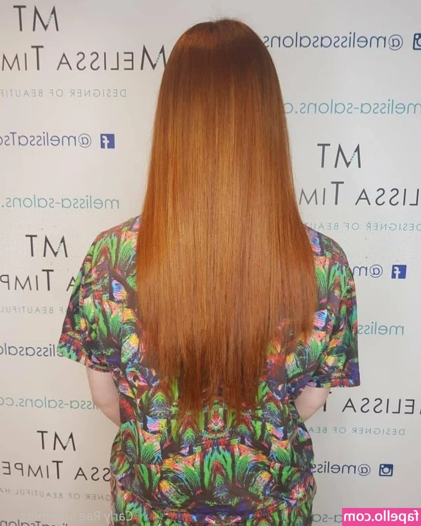 houseofrae - What about this beautiful curve? E essa curva linda?