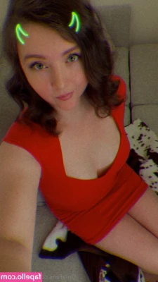 hayleelove - Christmas Solo in your DMs 🎄🎁