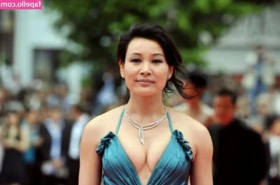 Joan Chen [ joan-chen ] - Look at my lats   Stay thirsty  my fans