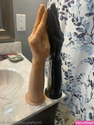 dhimitr93 - Cum and say hi and kiss me? 🥺🫶