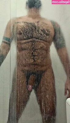 freeboygym - Hey babe   Just your weekly hump day reminder that I have a great ass
