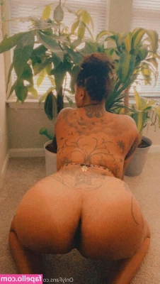 hurricane_tori [ hurricane-tori ] - Another Titty Tuesday, another day I want you to cum all over them