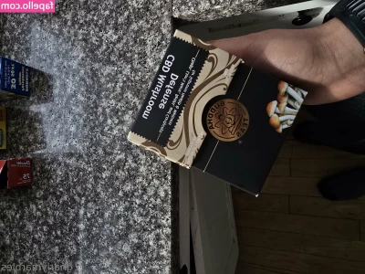 GnarlyMarbles [ gnarlymarbles-7 ] - Who wants to dive into this pussy