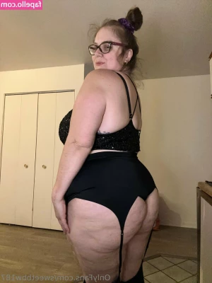 sweetbbw187 - Tanning time