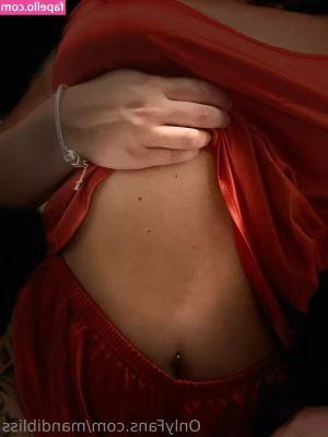 princess_slaayaa [ princess-slaayaa ] - Nominate me https://camawards.xbiz.com/n/