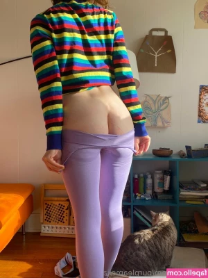 purpleamelia - one bite of $1000 Belt...😢