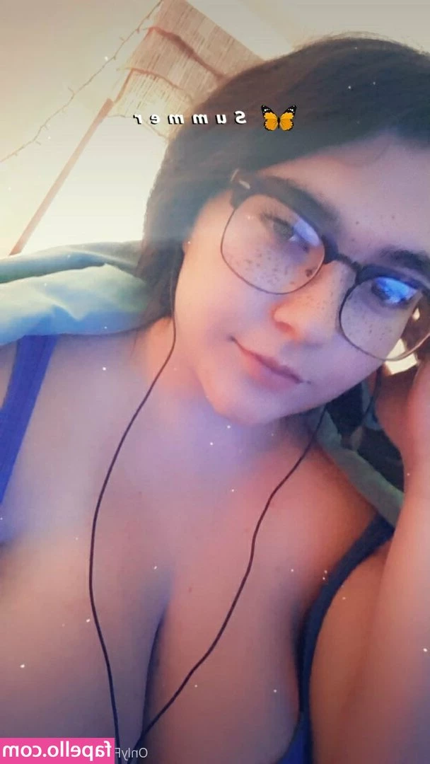 violetmist - I have a couples page for those of you who’d like to see that kind