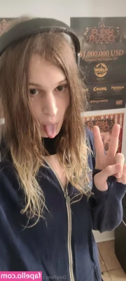 ladysatyr2077 - Do you like little titties  I need to know  it s for my health  D
