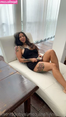 aydubzfreex - hey babes   I did a HOTTT POV  dancing for you with a new pair of