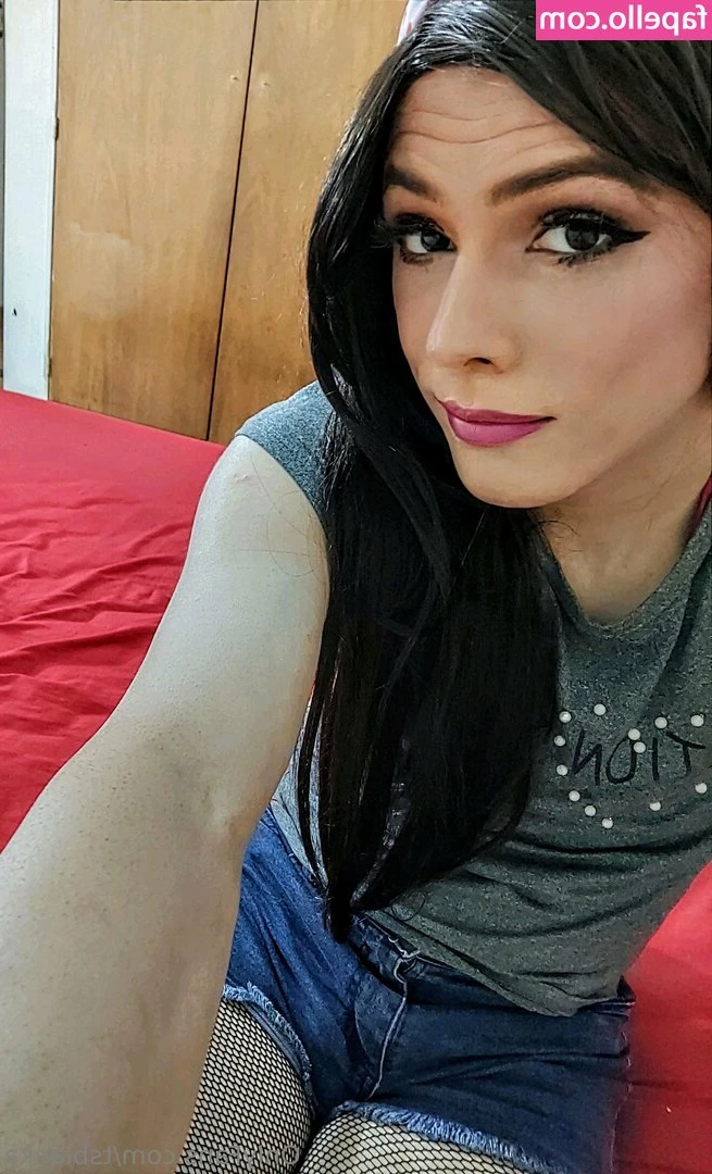 tsbianka - AY - AY - AY 🌻  Vi do un piccolo spoiler 🐎  Chi indovina cosa