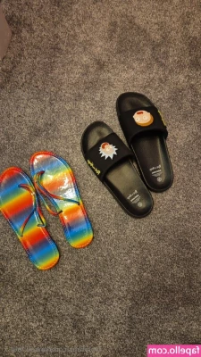 kawaii.feet.x [ kawaii-feet-x ] - wanna see the nsfw version of this photoset