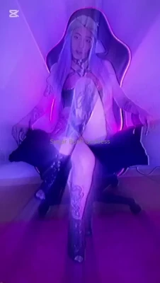 goddess.hexabelle [ goddess-hexabelle ] - Getting ready for a new video shoot with a witchy Halloween theme