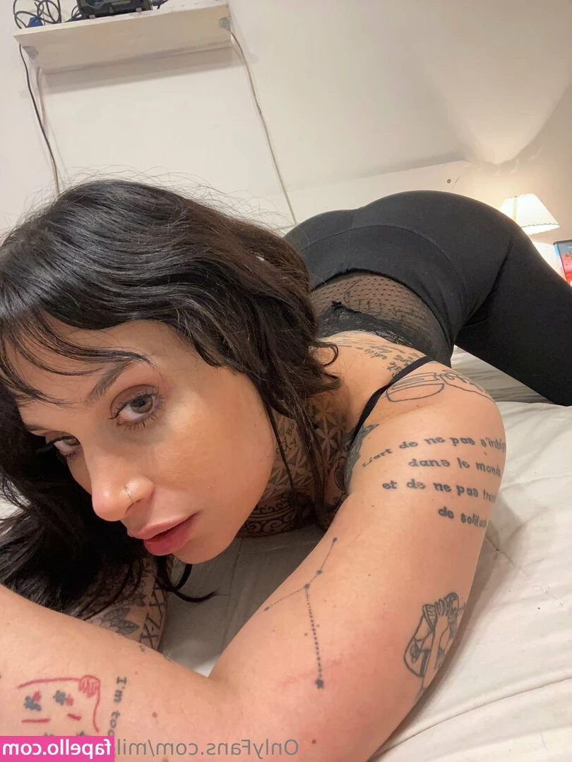 milenasdiaryy - Purchase a video or live video or you ll be blocked