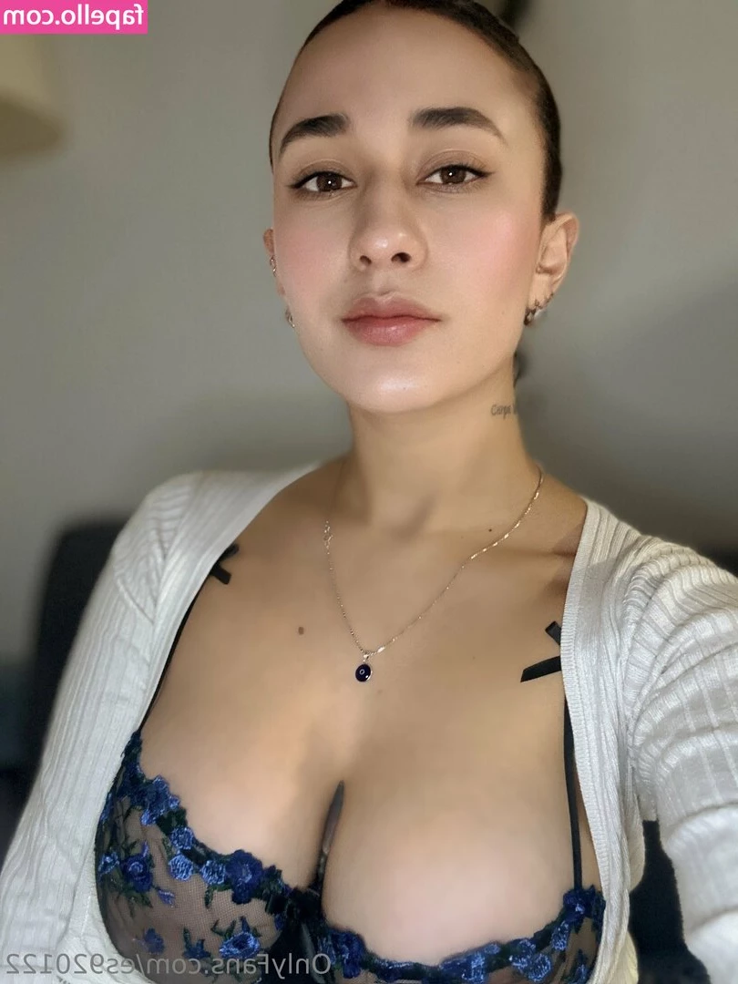 es920122 - Cum & swim with me daddy 💋
