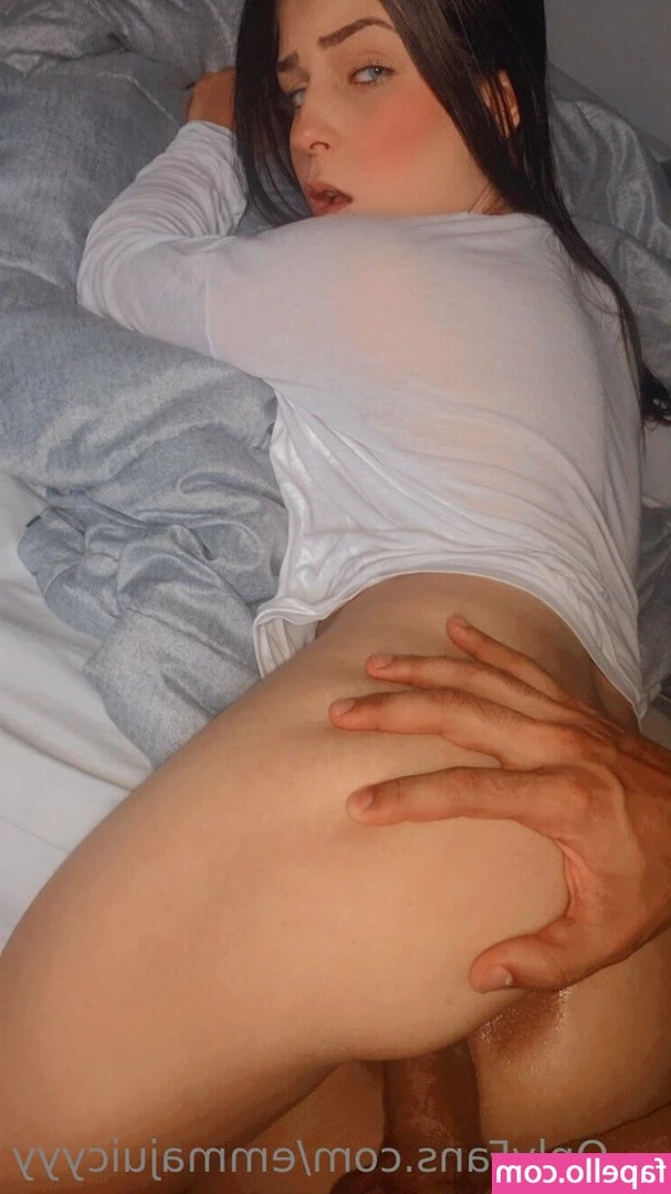 Emma Juicy [ emma-juicy ] - Just laying here thinking about the last time you touched me
