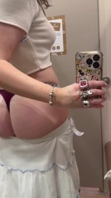 holliefyy [ holliefyy-1 ] - My special watch says you’re not wearing any underwear… Oh you