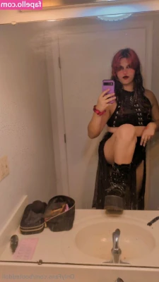booteddoll - Tits, tummy, and pussy 😍