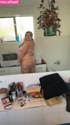 babygorlxx - Unlock this in your dms