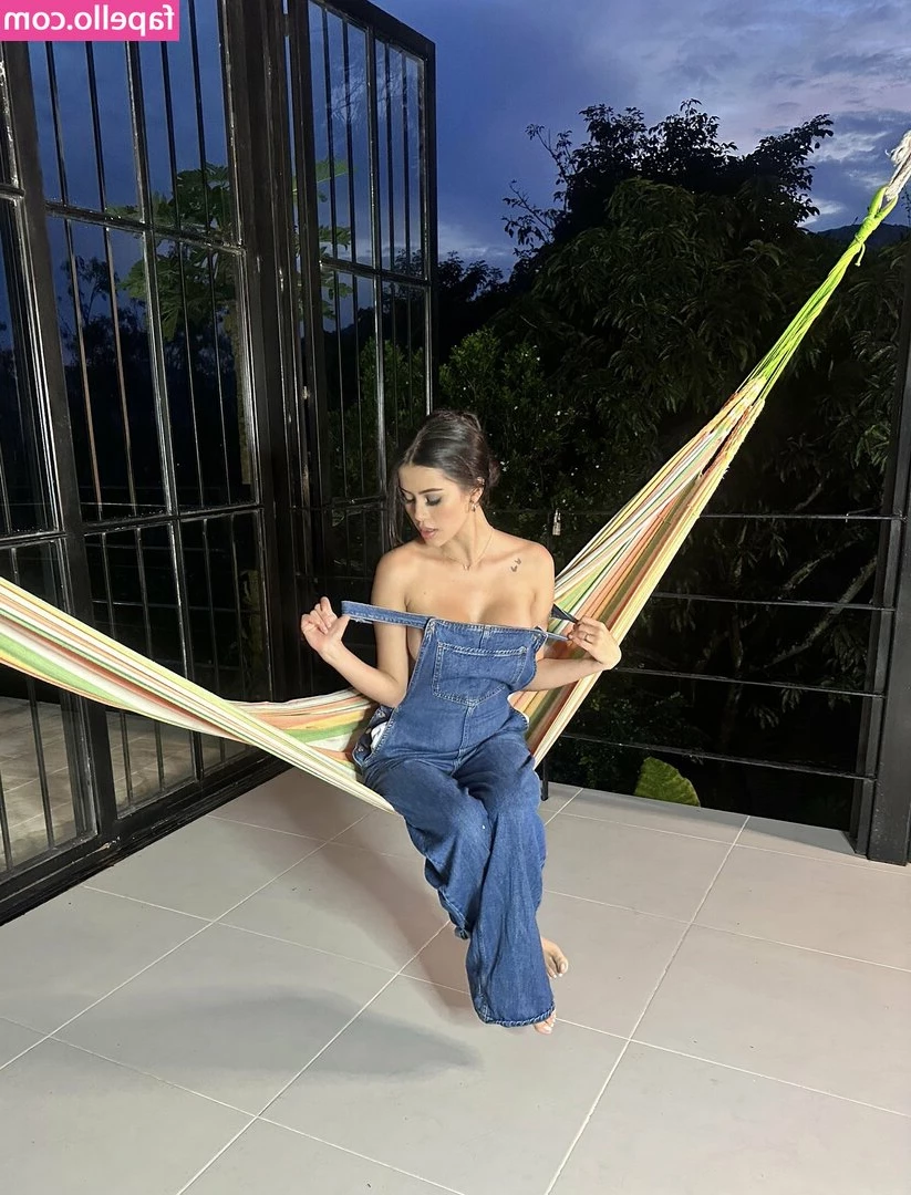 mia_paulina [ mia-paulina ] - Can I be your baby baby