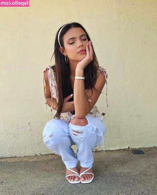 Ella Mendelsohn [ ella-mendelsohn ] - Still feeling pretty bad, I’ll be replying to your messages when I
