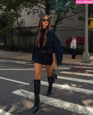 Ella Mendelsohn [ ella-mendelsohn ] - Let me distract you   as1an_eyes   Cute girl next door needs some