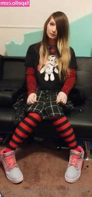 silentfoxowo - Are you busy today 😏🍆