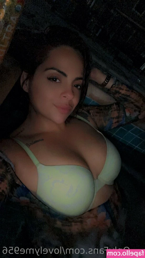 lovelyme956 - 🖤 a little late but enjoy