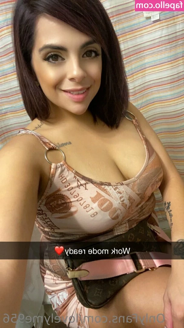 lovelyme956 - Fetish Friday with Ivy and her Toys 1 of 2 9 30
