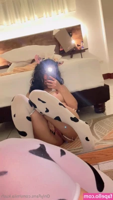 mila.kush [ mila-kush ] - Wanna get behind me    Taking request right now