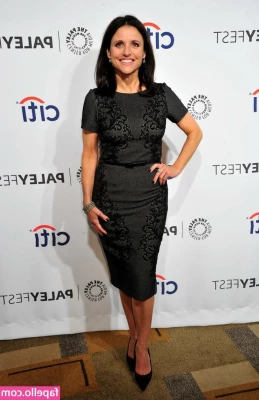 Julia Louis-Dreyfus [ julia-louis-dreyfus ] - How often do you dream about me  darling