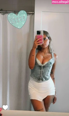 Hannah Montoya [ hannah-montoya-1 ] - Let’s go on vacation 🥰