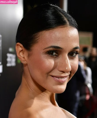 Emmanuelle Chriqui [ emmanuelle-chriqui ] - She is waiting for you       miss_f_free    https onlyfans com