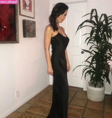 Emmanuelle Chriqui [ emmanuelle-chriqui ] - Verbal Footjob