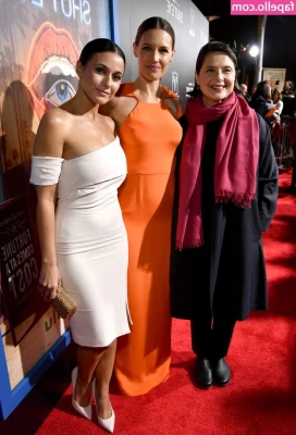Emmanuelle Chriqui [ emmanuelle-chriqui ] - Nouvelle frange tu aimes