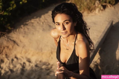 Emmanuelle Chriqui [ emmanuelle-chriqui ] - Last day of August and one more introduction to another new model 