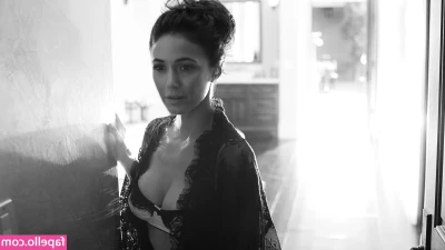 Emmanuelle Chriqui [ emmanuelle-chriqui ] - I dont think I need to wear panties with these ripped tights 😘